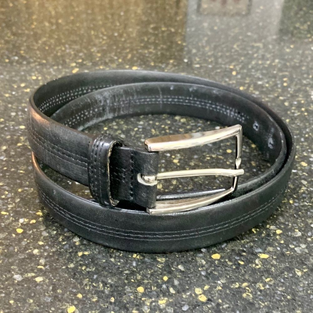 Brooks Brothers Black Leather 346 Belt. Size 36